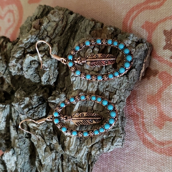 Feather Hoop Earrings. Oval Flower Floral Copper Color Boho Cowgirl Western - Picture 9 of 9